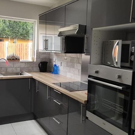 Studio With Private Kitchen Dublin Exterior photo